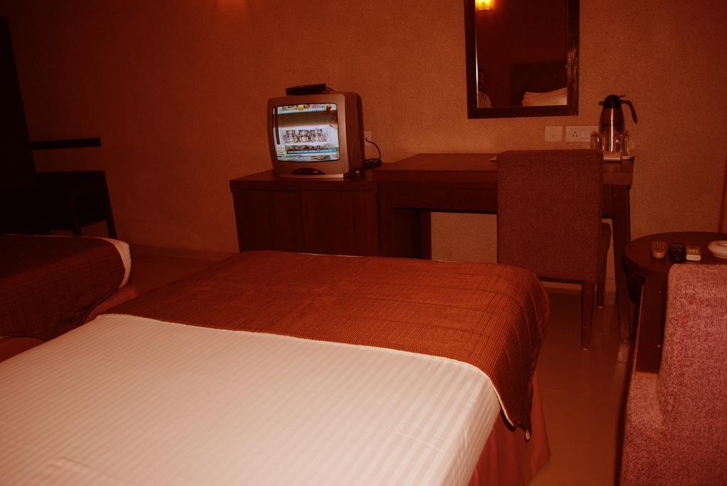 The Shiv Nautica Hotel Mundra Buitenkant foto